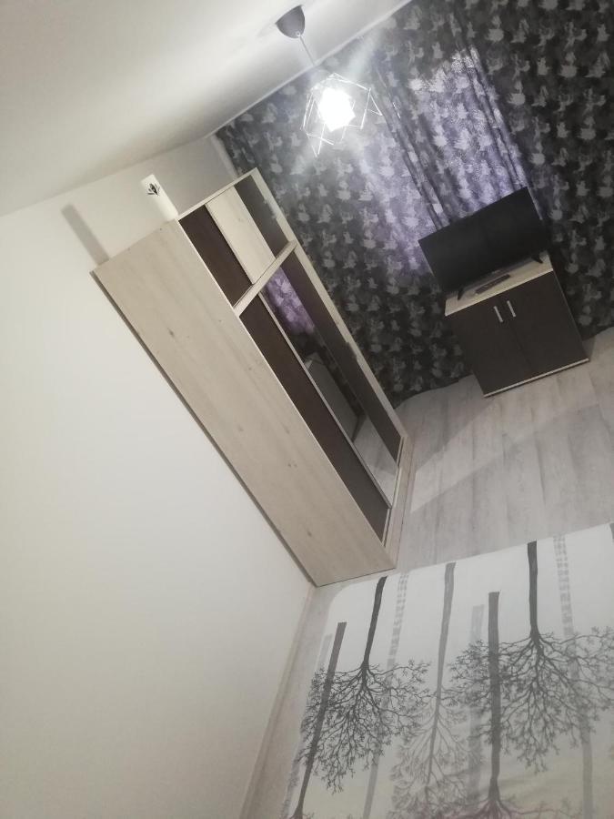 Apartament Brezoi Apartman Kültér fotó